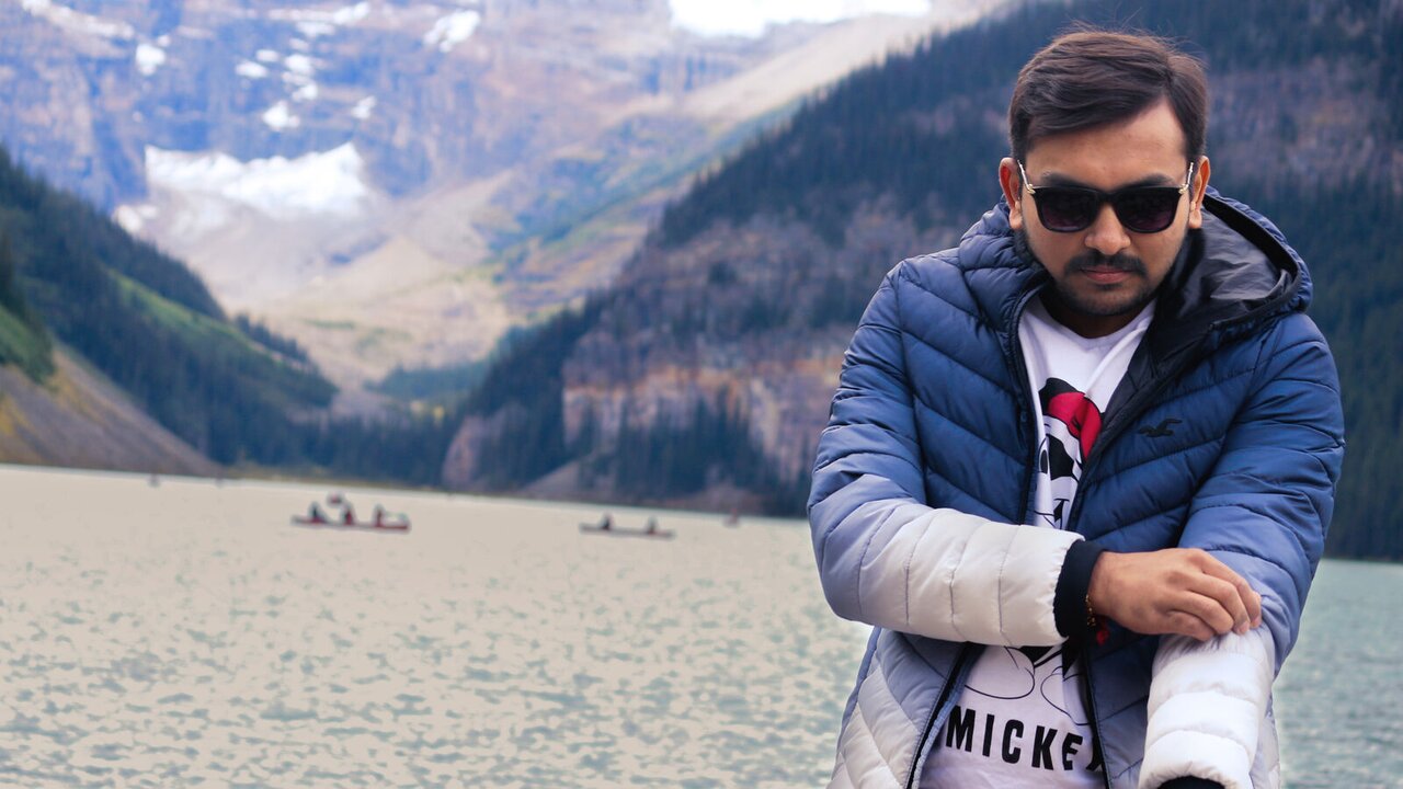 Catch DaveLevon’s Private Cam Show