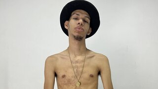 Catch DylanScott’s Private Cam Show