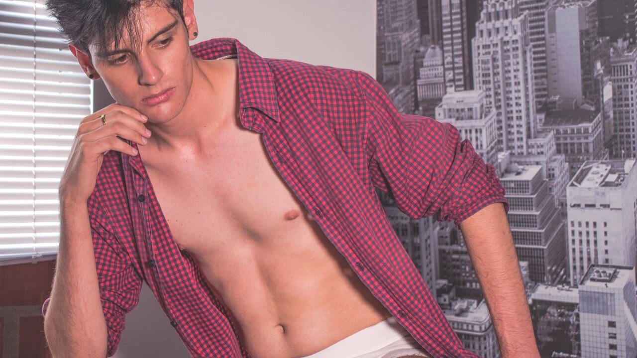 Catch JASONBEAUTY’s Private Cam Show