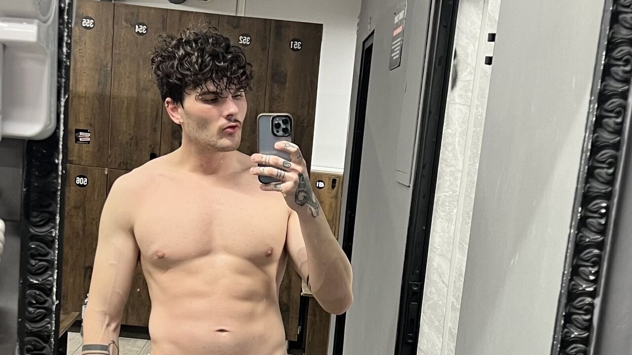 Catch JadenVi’s Private Cam Show