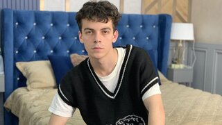Catch JasonKings’s Private Cam Show