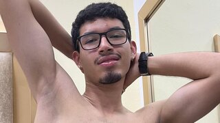 Catch JaxonCarter’s Private Cam Show
