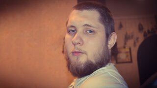 Catch JohnDew’s Private Cam Show