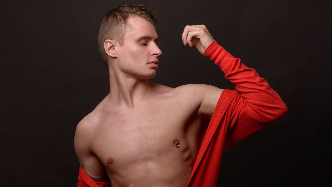 Catch Olherd’s Private Cam Show