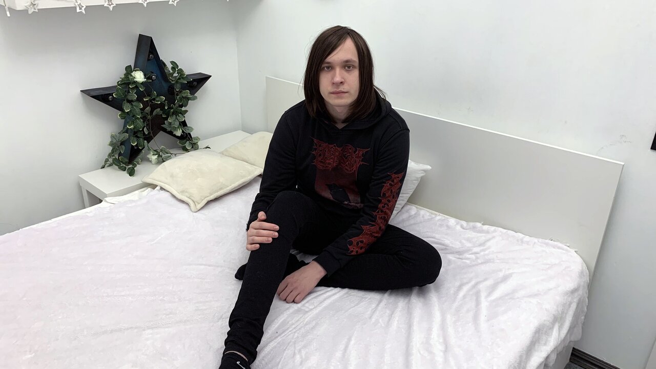 Catch OliverFleming’s Private Cam Show