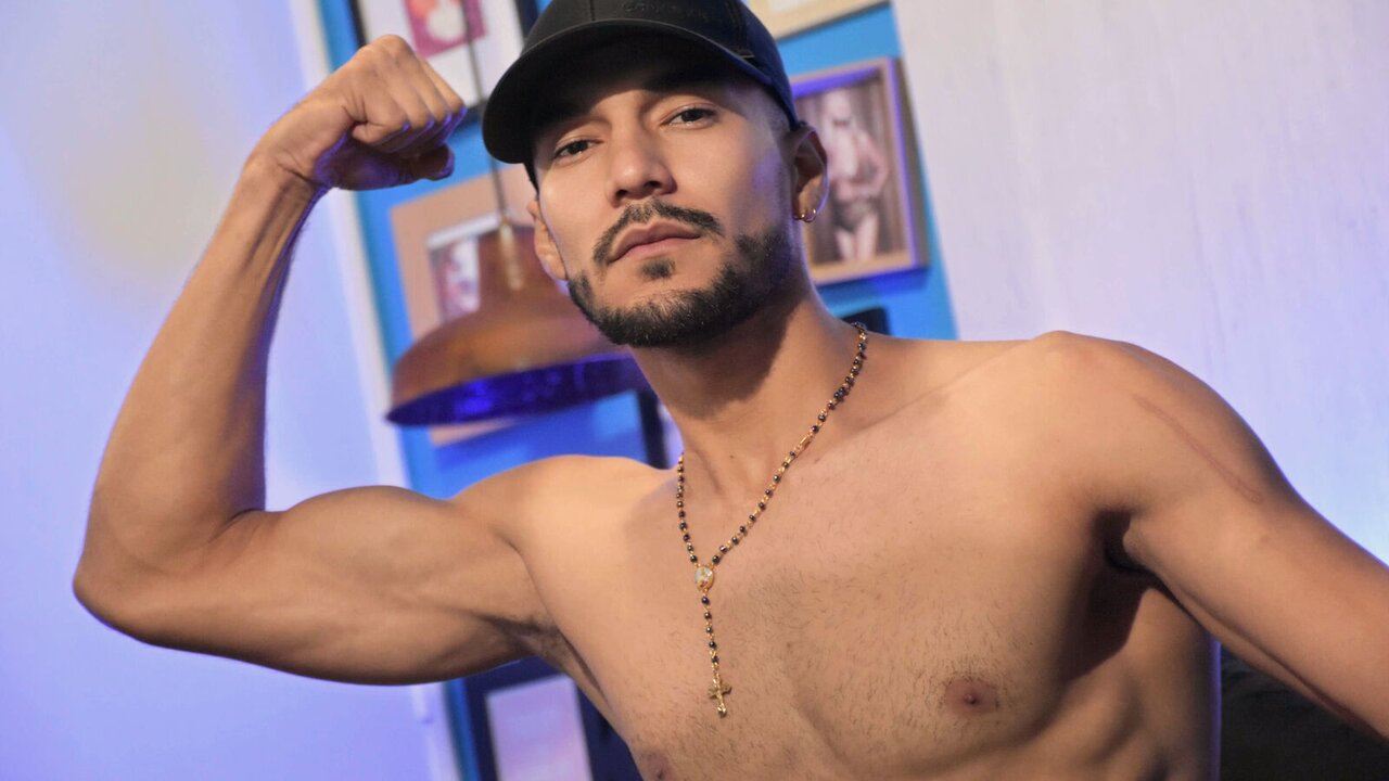 Catch OrusTim’s Private Cam Show