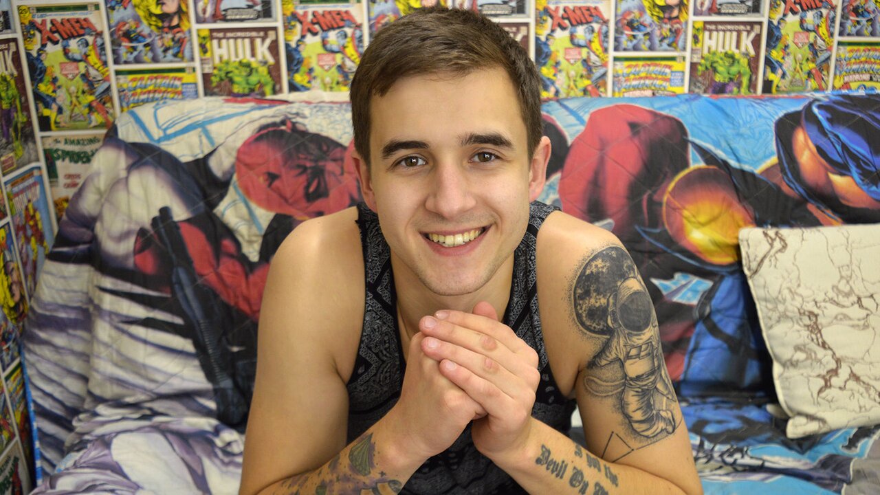 Catch TheoHot’s Private Cam Show