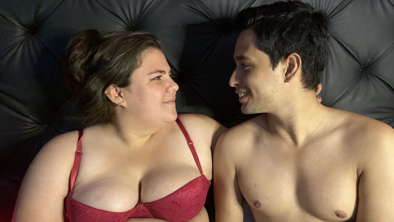 Catch AndyAndJade’s Private Cam Show