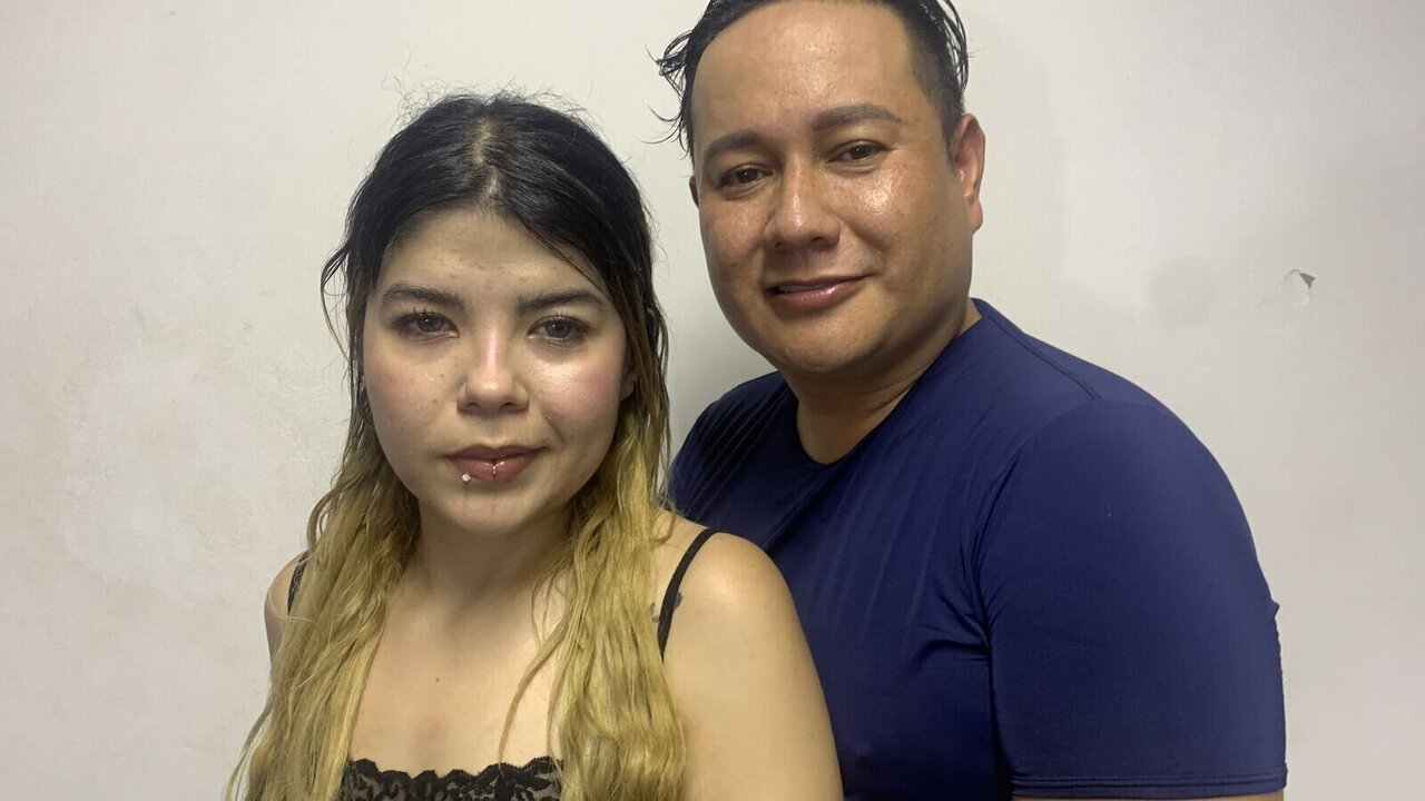 Catch JoselynAndAron’s Private Cam Show