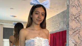 Catch CloeSilver’s Private Cam Show