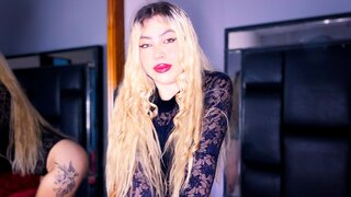 Catch MelisaSaavedra’s Private Cam Show