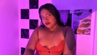 Catch NatashaaDavis’s Private Cam Show