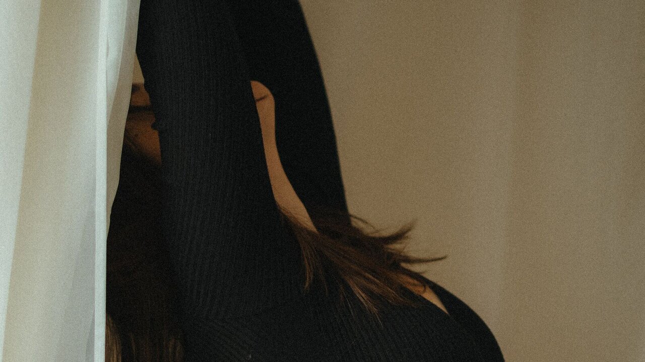 Catch AmberFray’s Private Cam Show