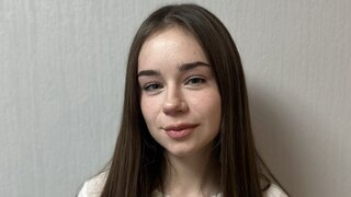 Catch AnnLoys’s Private Cam Show