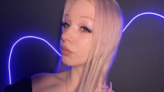 Catch AnneLawson’s Private Cam Show
