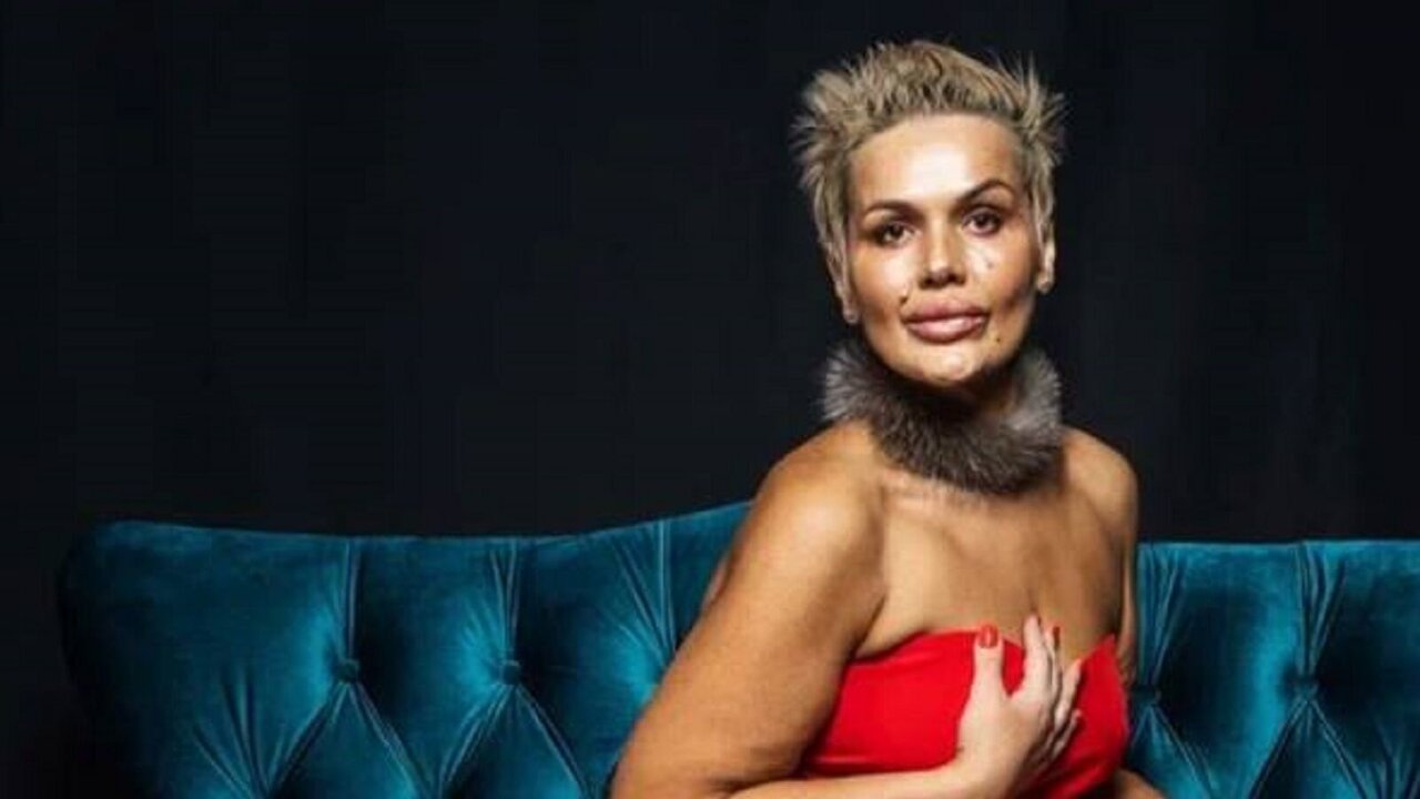 Catch BagiBlaret’s Private Cam Show