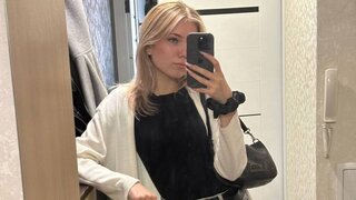 Catch BlissBigger’s Private Cam Show