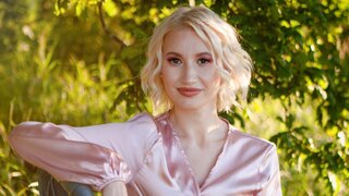 Catch CandiceBright’s Private Cam Show