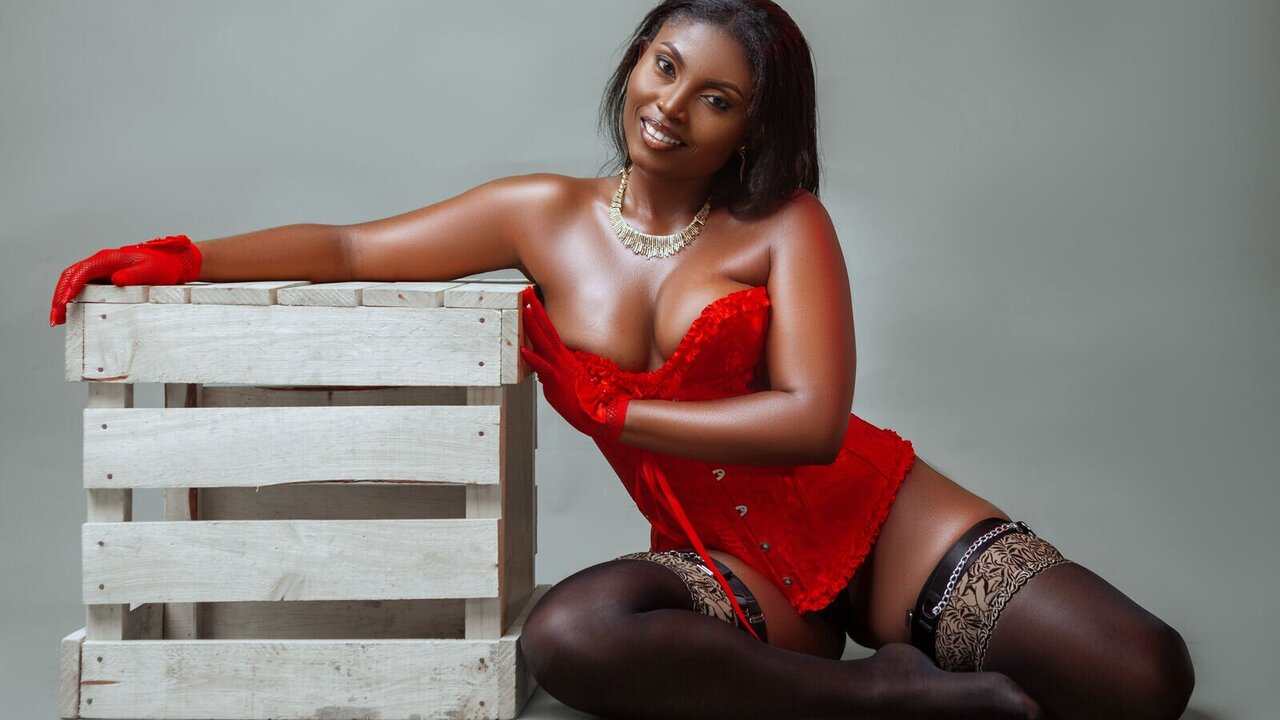 Catch CathyMay’s Private Cam Show