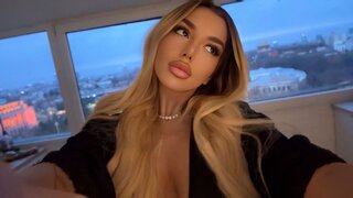 Catch ClaraHazel’s Private Cam Show