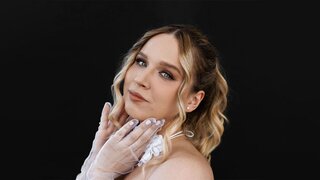 Catch DarinaRoss’s Private Cam Show