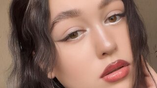 Catch DarleneDavi’s Private Cam Show