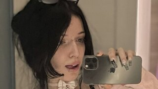 Catch DarlineBradwell’s Private Cam Show