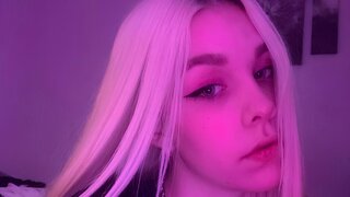 Catch DoraBayle’s Private Cam Show