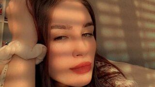 Catch EdenChase’s Private Cam Show