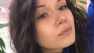 Catch EllenaHymowitz’s Private Cam Show