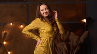Catch EmilyArthurs’s Private Cam Show