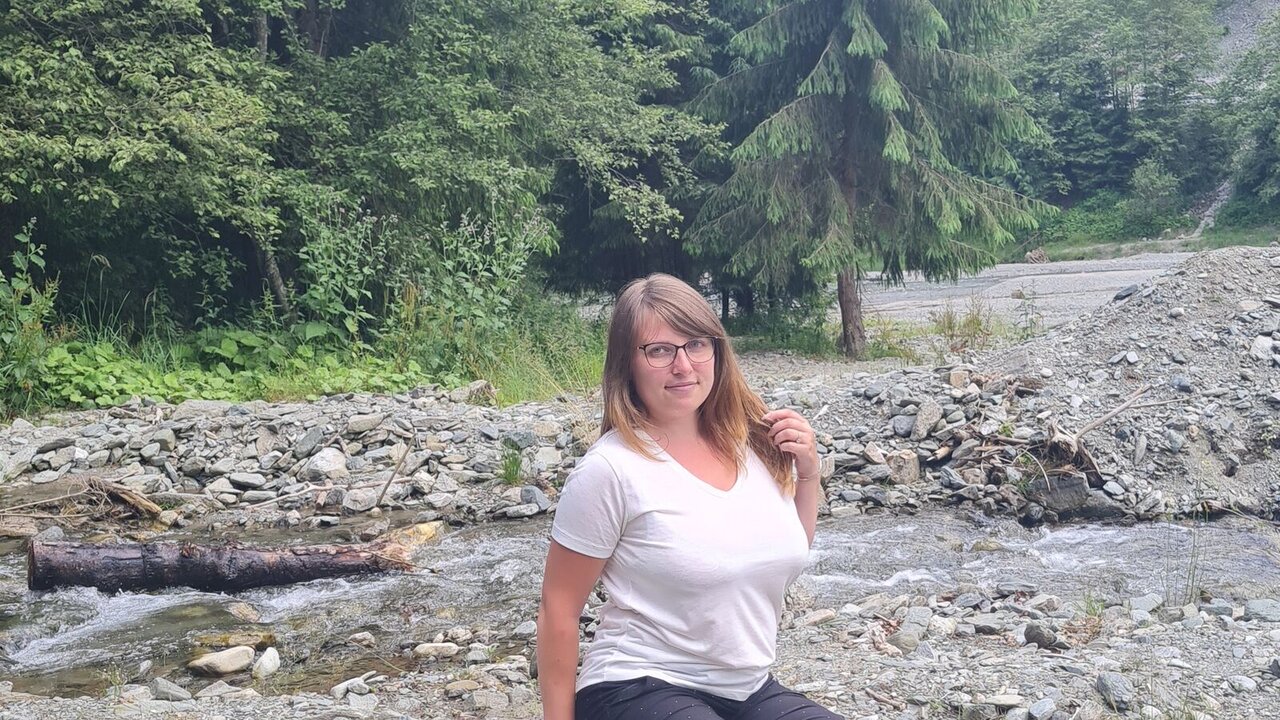 Catch EvaEvlyne’s Private Cam Show