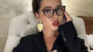Catch EvaMone’s Private Cam Show