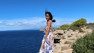 Catch Gaenor’s Private Cam Show