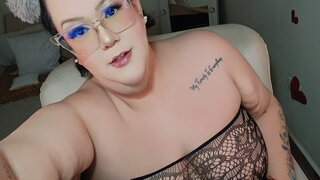 Catch GiaMorryss’s Private Cam Show