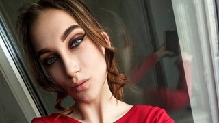 Catch GraseFlower’s Private Cam Show