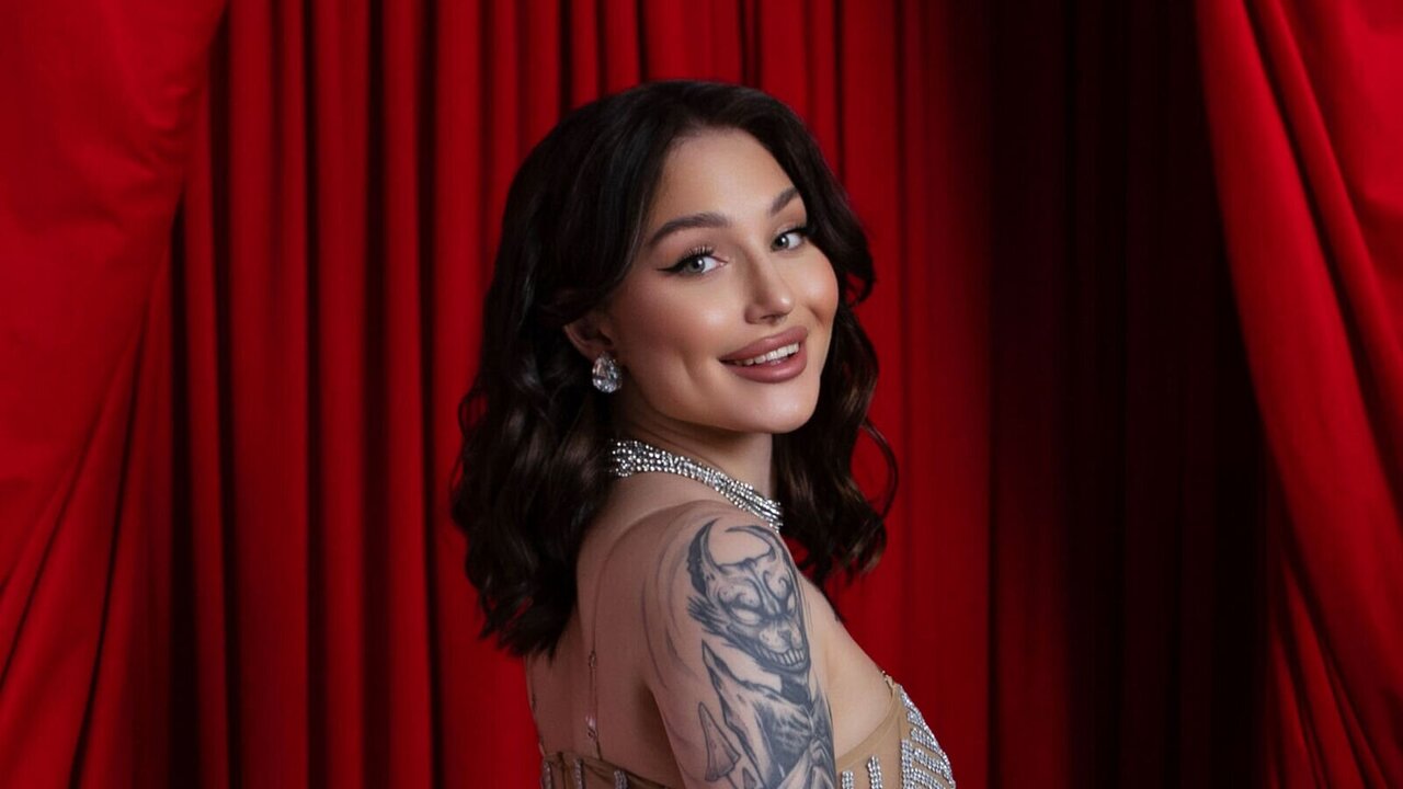 Catch IrisPirs’s Private Cam Show