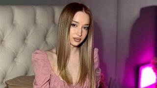 Catch JenniferLein’s Private Cam Show