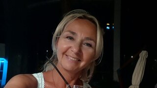 Catch JennisJons’s Private Cam Show