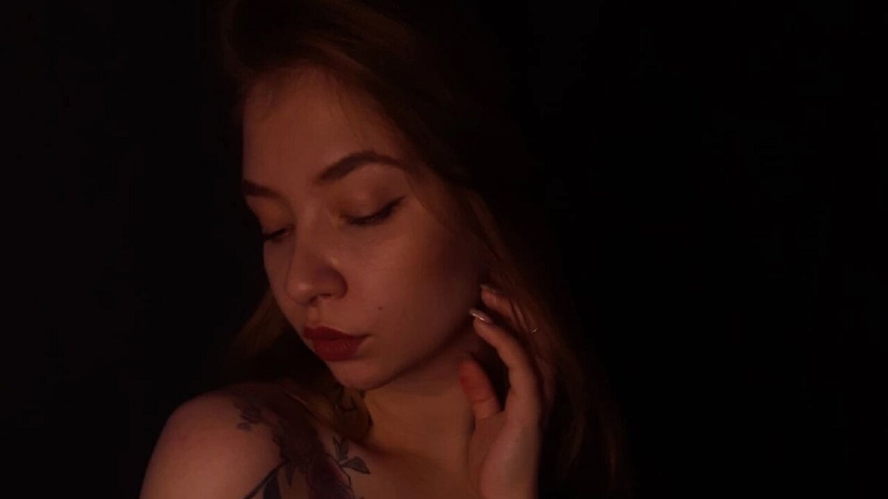 Catch JessicaView’s Private Cam Show