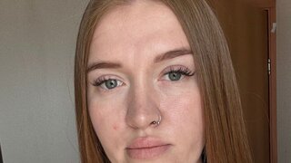 Catch JulianaHaines’s Private Cam Show