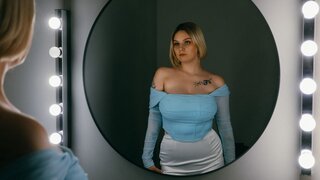 Catch KarenMorales’s Private Cam Show