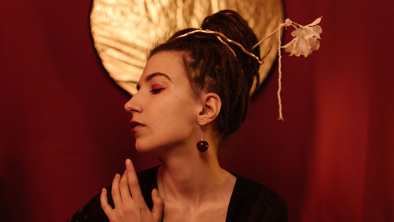 Catch KarraTart’s Private Cam Show