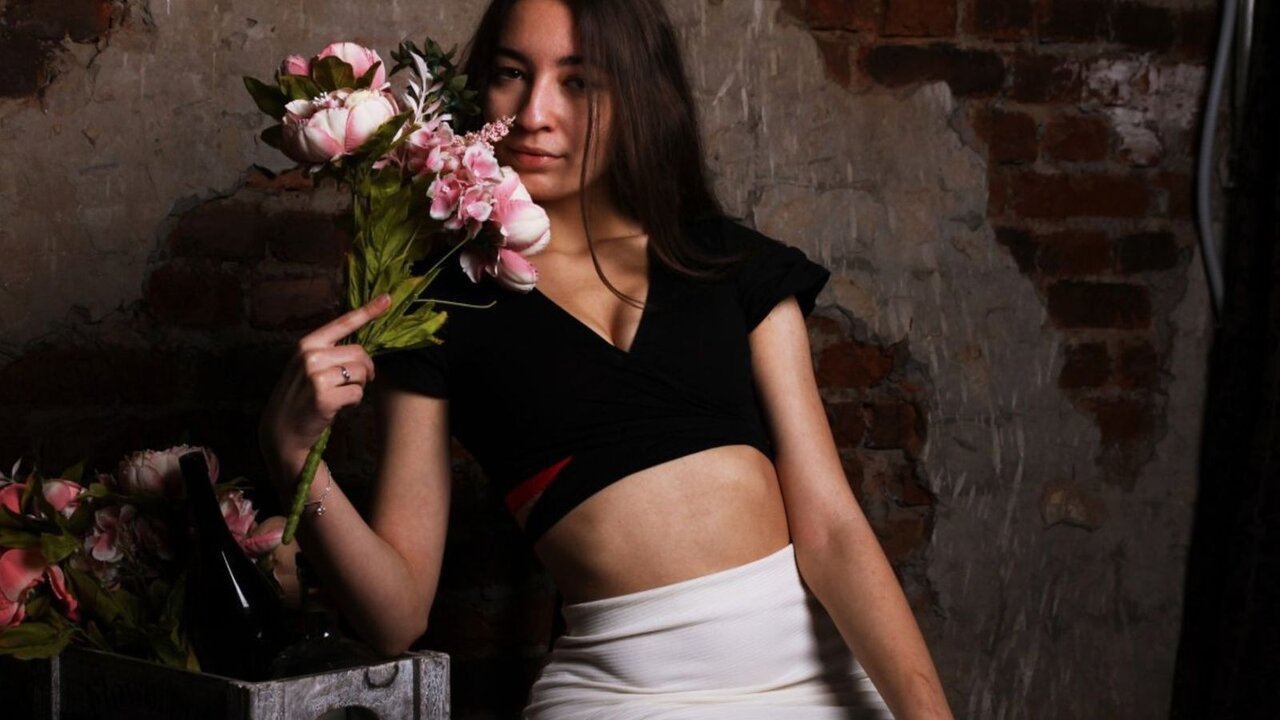 Catch KatyaRus’s Private Cam Show