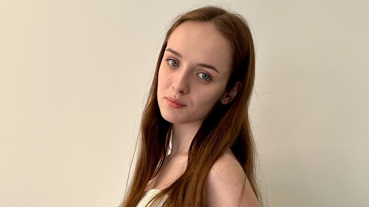 Catch LakeeshaTullison’s Private Cam Show