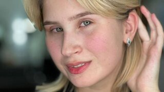 Catch LilianDaniels’s Private Cam Show