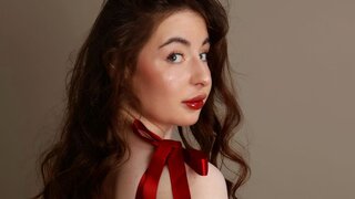 Catch LilithLanne’s Private Cam Show