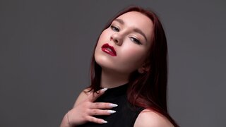 Catch LorinMiller’s Private Cam Show