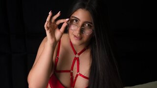 Catch LuisaFranco’s Private Cam Show