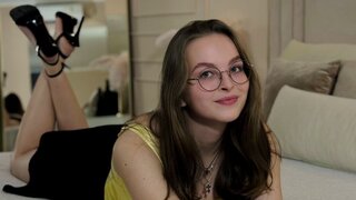 Catch MadisonSmitt’s Private Cam Show